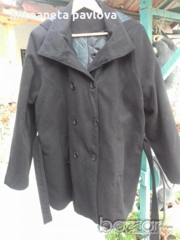 палто с качулка , снимка 1 - Палта, манта - 19779069