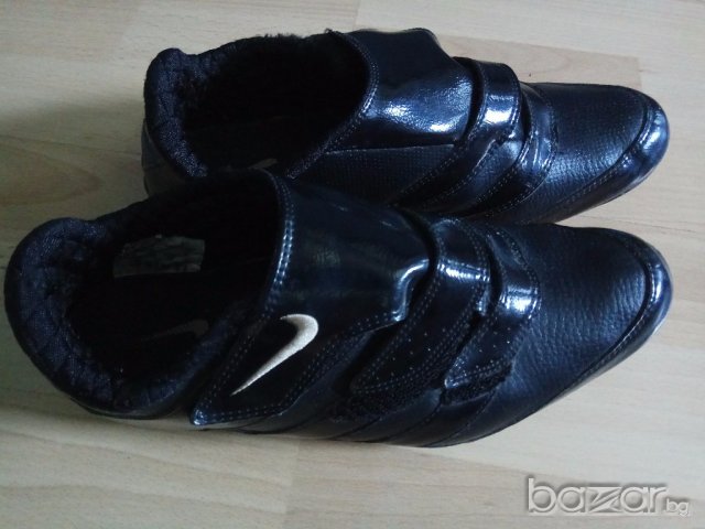 Спортни обувки Nike, оригинал, снимка 4 - Маратонки - 19582141