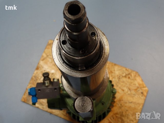 Мотор-шпиндел за пробивна машина LAMMERS, снимка 3 - Други машини и части - 24199047