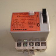 Продавам дефектно токови защити - 25 и 40А, снимка 3 - Други машини и части - 9093284