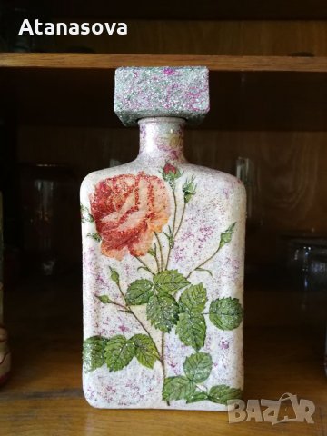 Декупаж бутилки различни видове, снимка 3 - Декорация за дома - 23057104