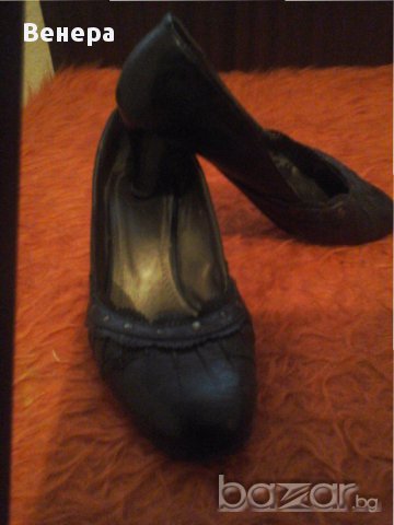 Черни обувки