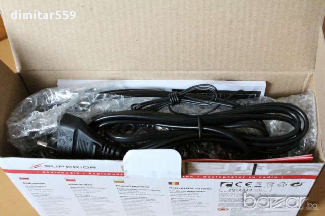 Радио часовник аларма термометър чисто нов, снимка 2 - Други - 18001943