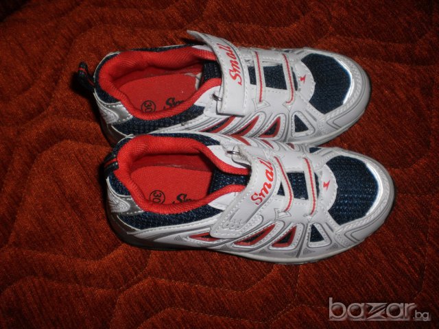 Детски маратонки текстил и изкуствена кожа в тъмно синьо и бяло, за момче, нови, номер 30, НАМАЛЕНИ , снимка 3 - Детски маратонки - 7140841