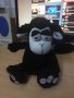 Плюшена маймунка с Радио, снимка 1 - Плюшени играчки - 23250222