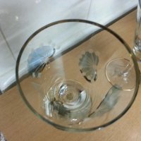 Стари стъклени чаши за вино с златен кант и гравюра, снимка 5 - Антикварни и старинни предмети - 22117742