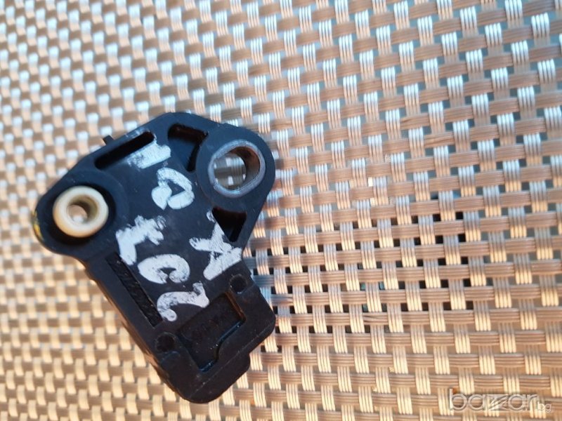 Датчик колянов вал Пежо 1,6. 90к.с, снимка 1