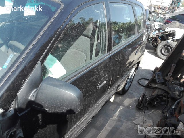 продавам киа карен на части 2.0 д, снимка 6 - Автомобили и джипове - 19158706