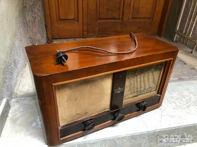 Старинно радио Millitary NORA Berlin FW 69-H от 1940г., снимка 3 - Антикварни и старинни предмети - 22909807