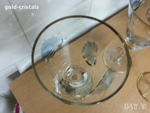 Стари стъклени чаши за вино с златен кант и гравюра, снимка 5 - Антикварни и старинни предмети - 22117742