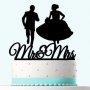 #2 Бягащи младоженци надпис Mr &Mrs черен бял твърд топер украса сватбена торта сватба декор, снимка 2