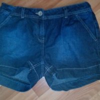 Дамски къси дънки, снимка 1 - Къси панталони и бермуди - 22107076