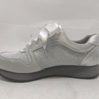 Дамски спортни обувки на платформа, снимка 3 - Кецове - 24718906