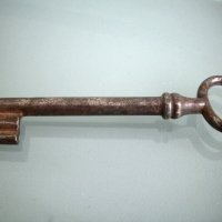 Старинен ключ, снимка 2 - Антикварни и старинни предмети - 23616851