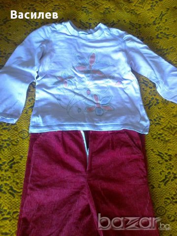 Комплект джинси и блузка за момиче 5-6 годишно 100% памук, снимка 2 - Детски комплекти - 9933071