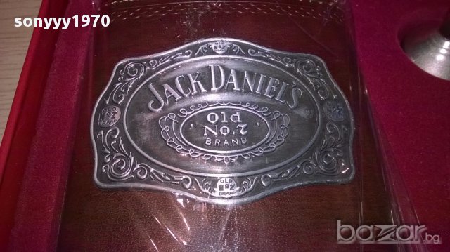 Jack daniels-Луксозен подаръчен комплект-24/18/4см, снимка 5 - Антикварни и старинни предмети - 16432356