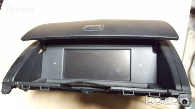 Дисплей Навигация Мерцедес W204, снимка 2 - Аксесоари и консумативи - 18966632