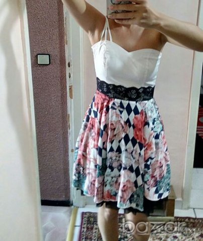 Официална кукленска рокличка, снимка 2 - Рокли - 19783551