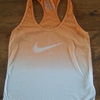 Nike  - страхотен дамски потник, снимка 4 - Потници - 22342805