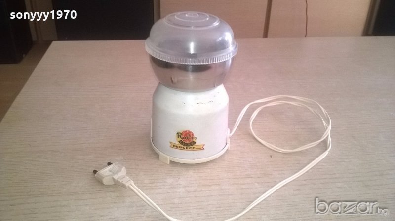 peugeot made in france-ретро кафемелачка-внос швеицария, снимка 1