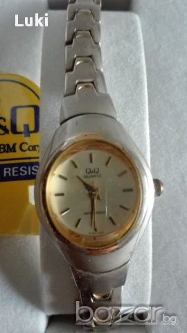 Дамски часовник Q & Q, снимка 3 - Дамски - 17921688