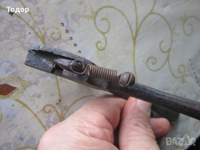 Невероятни стари армейски специални клещи, снимка 7 - Колекции - 25701323