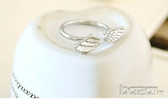 Малко пръстенче "Ангелски криле"/А-42/ В наличност два цвята, снимка 3 - Пръстени - 11298219