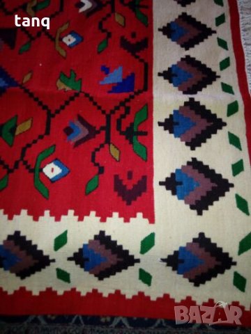 Продавам Чипровски килим, снимка 3 - Килими - 3789229