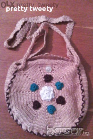 Плетена дамска чантичка, снимка 1 - Чанти - 14057604