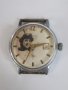 Часовник Восток - 1 , снимка 1 - Антикварни и старинни предмети - 13023219