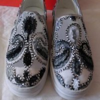 ОРИГИНАЛНИ обувки LAURA BIAGIOTTI, снимка 3 - Дамски ежедневни обувки - 24042406
