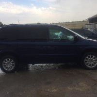 Chrysler Voyager 2,5 CRD, снимка 2 - Автомобили и джипове - 21925812