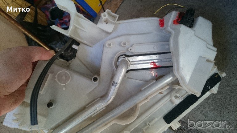 Радиатор парно за Toyota Urban Cruiser 1,33i, снимка 1