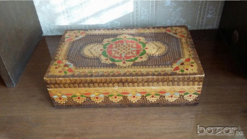 Дървена кутия голяма за бижута стара, снимка 1