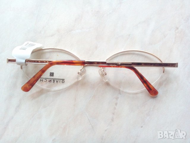 Оригинална винтидж диоптрична рамка Givenchy, снимка 3 - Слънчеви и диоптрични очила - 21496811
