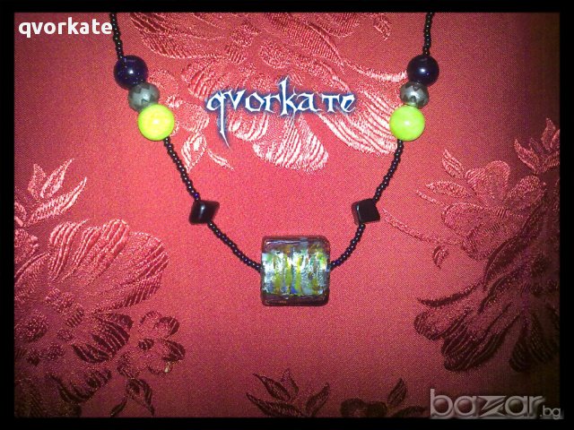 Колие с плочка, снимка 2 - Колиета, медальони, синджири - 11132526