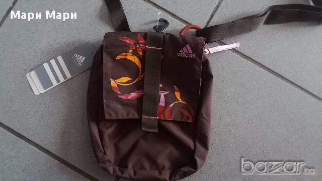 Чантичка adidas, снимка 4 - Чанти - 14080819