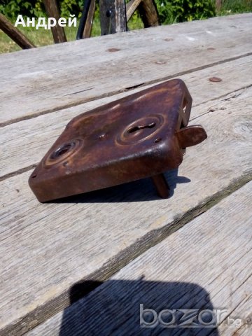 Старинна брава, снимка 6 - Антикварни и старинни предмети - 16951405