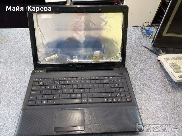 Продавам лаптоп на части Asus X52N