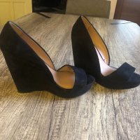 Черни обувки на платформа, снимка 2 - Дамски елегантни обувки - 22773757