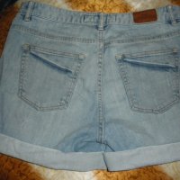 H&M-къси дънкови гащи, снимка 2 - Къси панталони и бермуди - 21137876