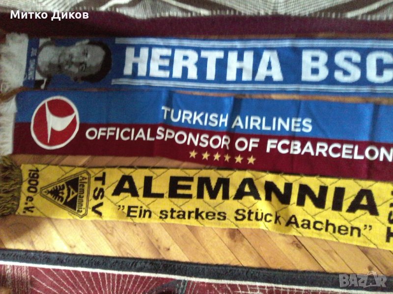 Шалове на Барселона -Херта-Симунич, снимка 1