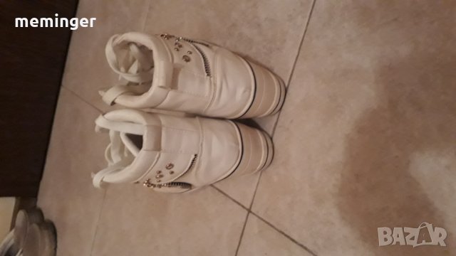 Дамски боти, снимка 4 - Дамски боти - 26069824