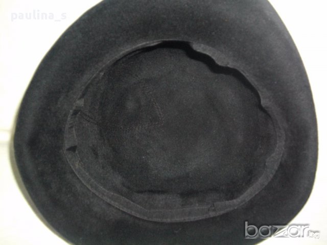 Винтидж / Рядка находка / Дизайнерско бомбе - буткова селекция филцово кадифе, снимка 6 - Шапки - 16543773