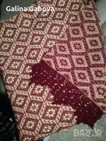 Старинни покривки, снимка 2 - Покривки за легло - 24790185