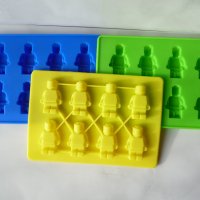 Силиконови форми за сладкиши кейк кекс мъфин торта във формата на фигурки Лего Lego молд човечета, снимка 2 - Форми - 20317558