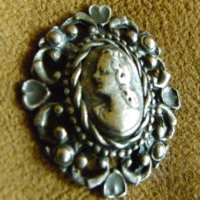 Бароков сребърен медальон, снимка 3 - Колекции - 24277424