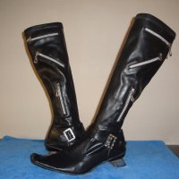 Италиански черни кожени дамски ботуши, с декоративни ципове, естествена кожа, зимни обувки, чизми, снимка 4 - Дамски ботуши - 19758410