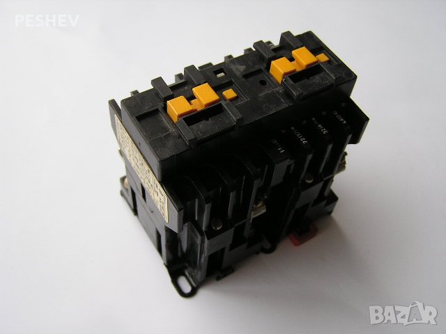 Контактор Telemecanique 10А - 24VAC, снимка 1