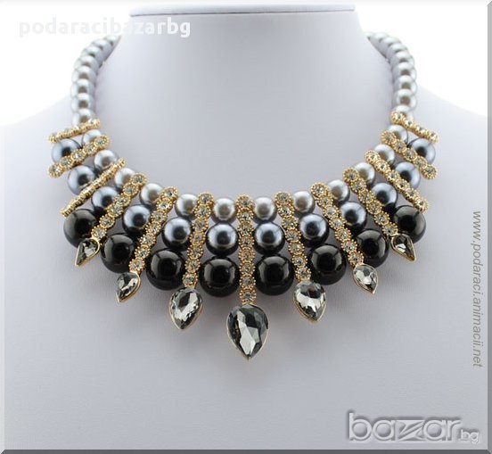 МНОГОРЕДНИ ПЕРЛИ И КРИСТАЛИ – БЕЛИ ИЛИ ЧЕРНИ ДА СА ТЕ?!, снимка 1